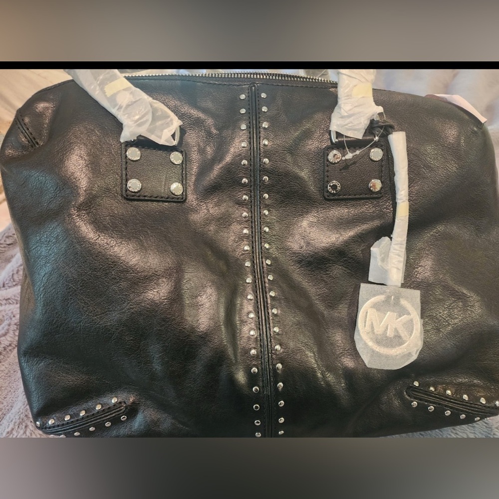 Gorgeous Michael Kors Travel studded Astor